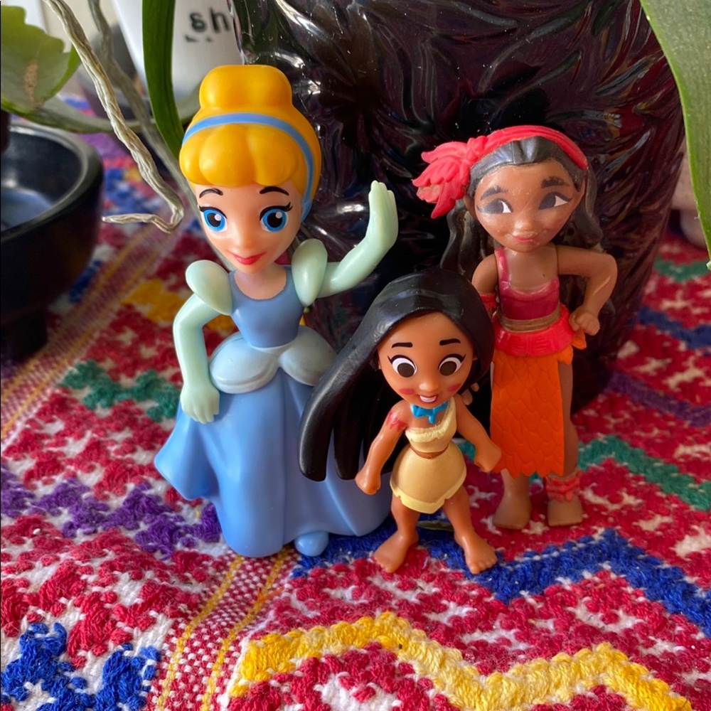 FREE!!! DISNEY Princess Bundle